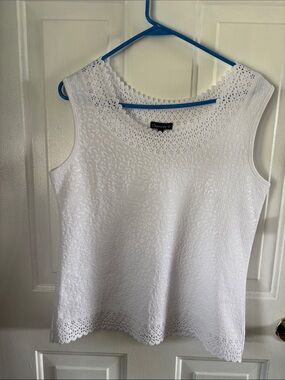 Chances R White Crochet-Trim Sleeveless Tank Top